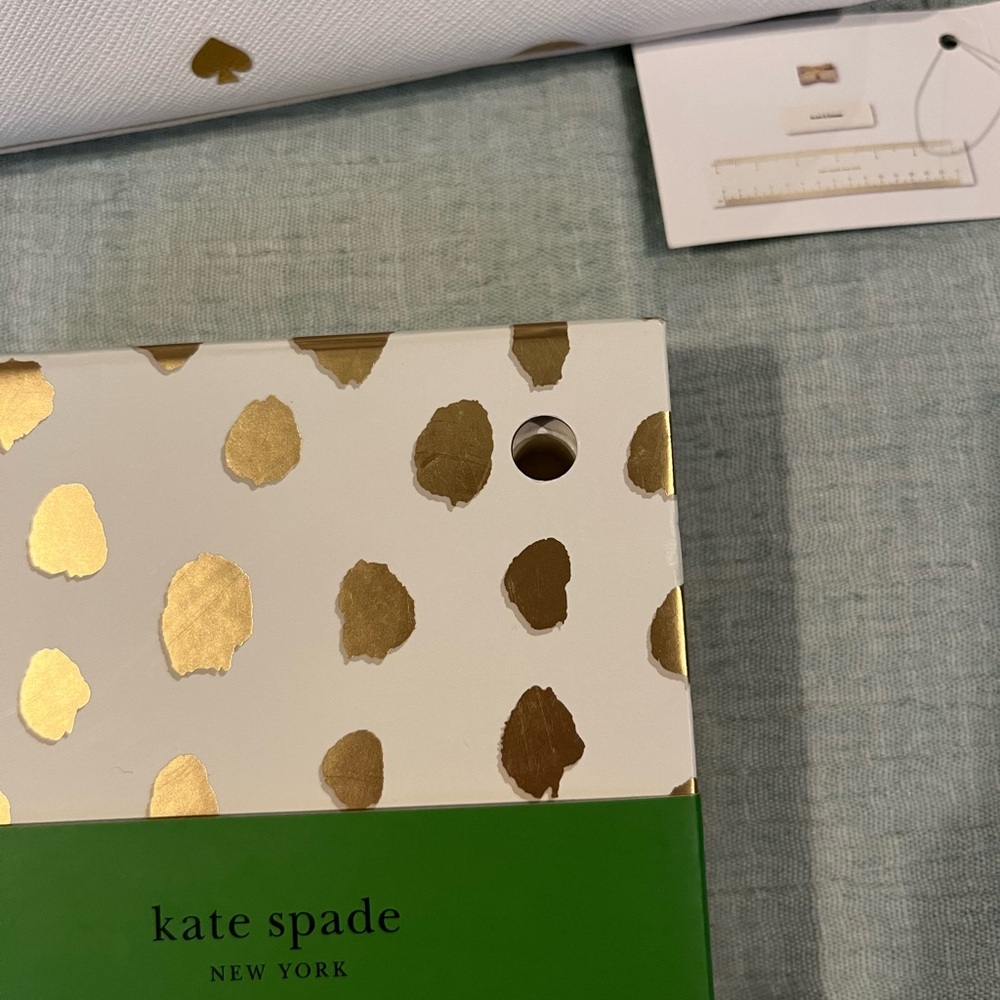 Kate Spade White and Gold Notepad and Pouch with Accessories - Picture 5 of 5